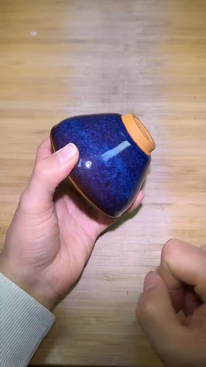 茶盏茶盏888888888回蓝