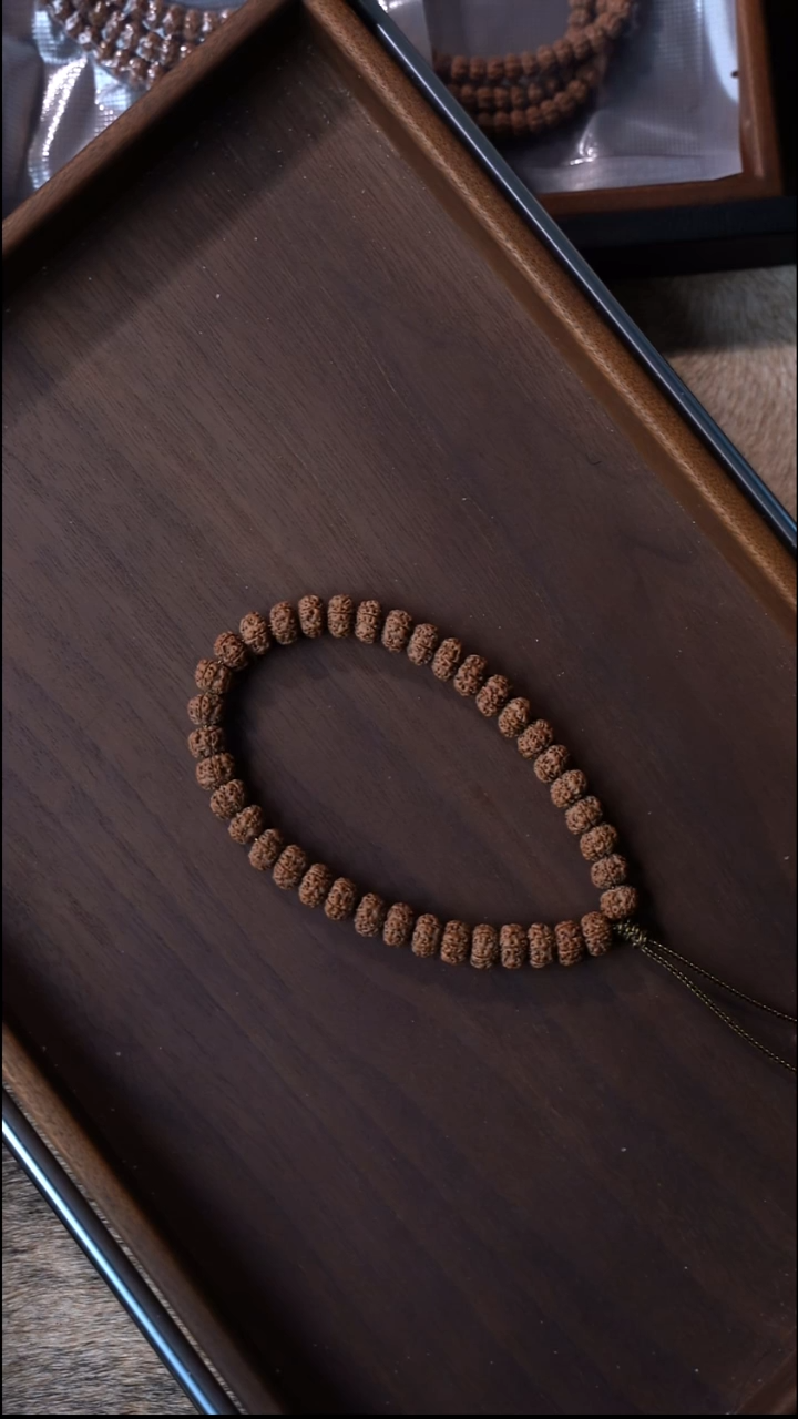 吊坠金刚菩提收藏级10.5平细手持