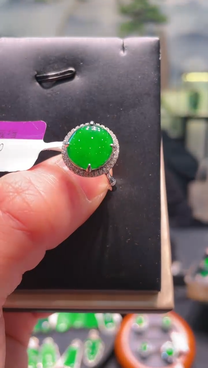 【闪购商品】翡翠颈饰未镶嵌A10戒指