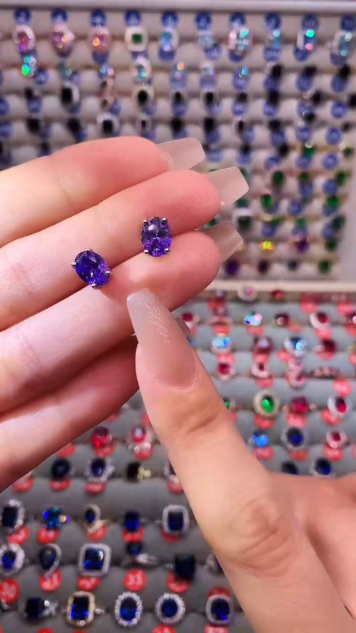 【闪购商品】紫晶耳饰银S925镶嵌11111