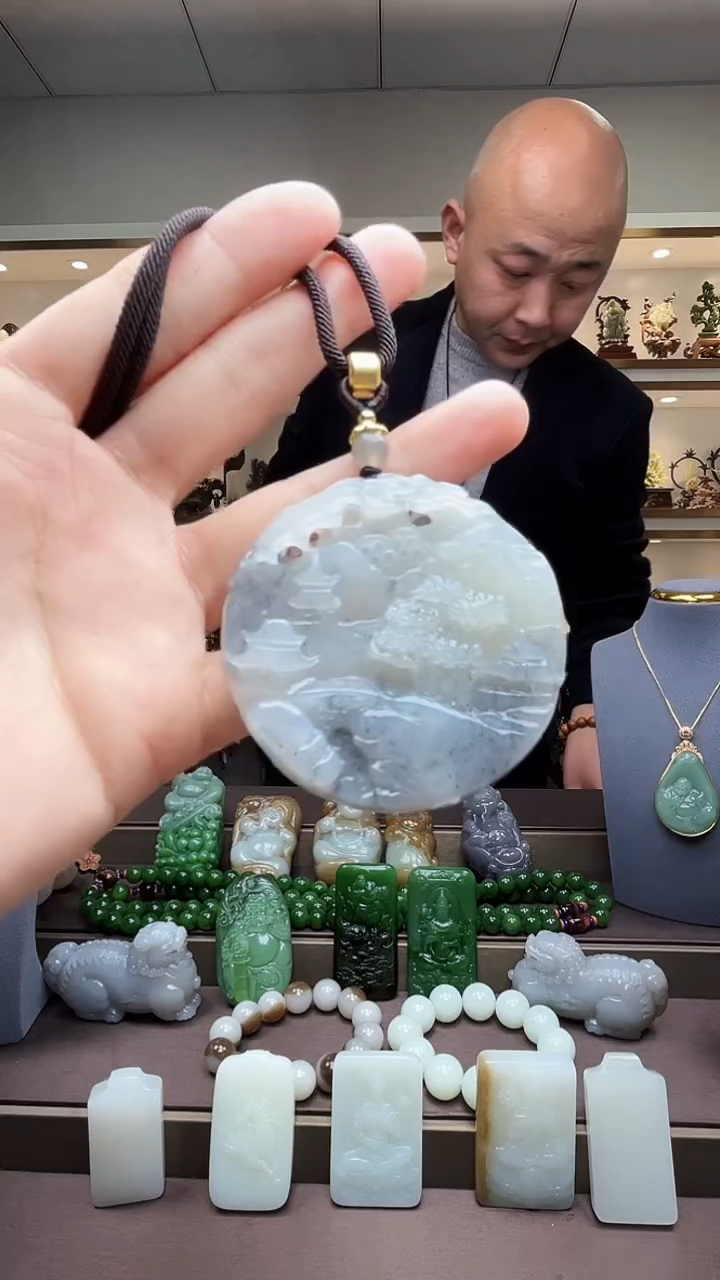 【闪购商品】和田玉颈饰未镶嵌1