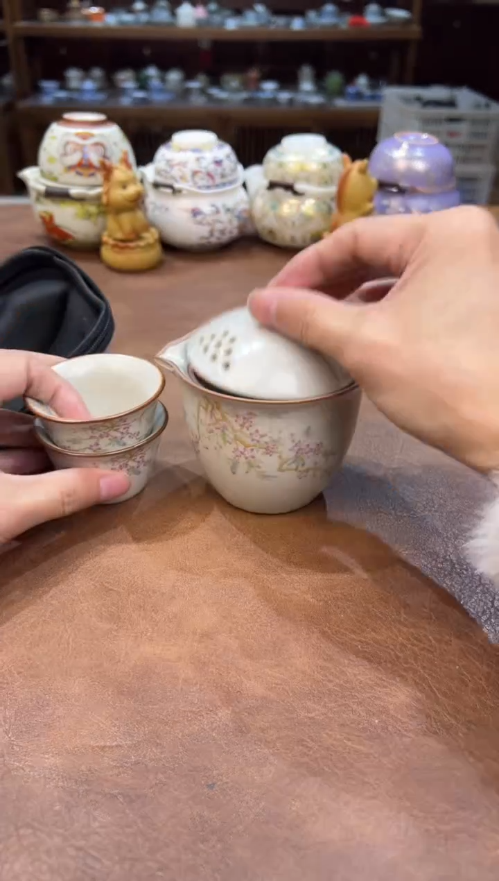 真的很便宜会开片的旅行茶具··