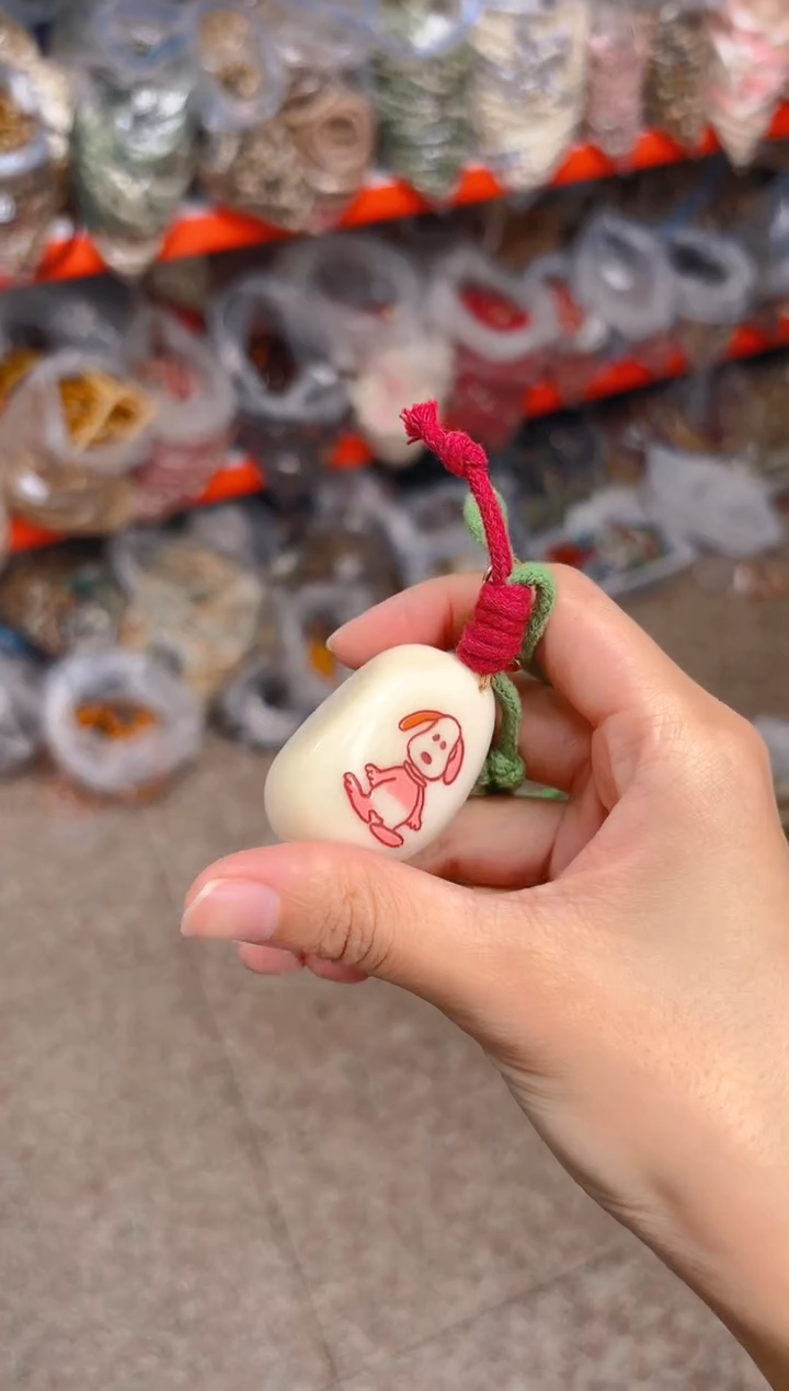 吊坠菩提根/象牙果白色大卡挂件