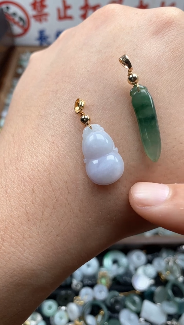 【闪购商品】翡翠颈饰未镶嵌哥哥