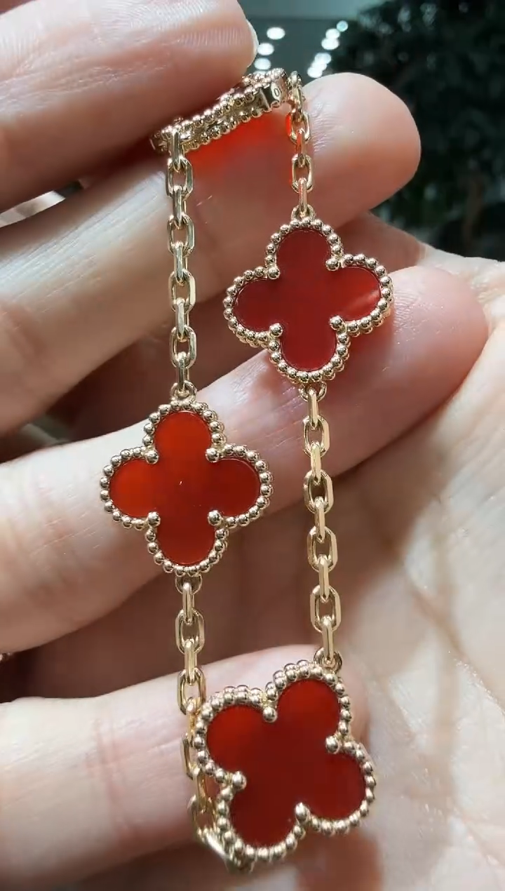 【闪购商品】玛瑙/玉髓手链18K金镶嵌18K金镶嵌五花手链