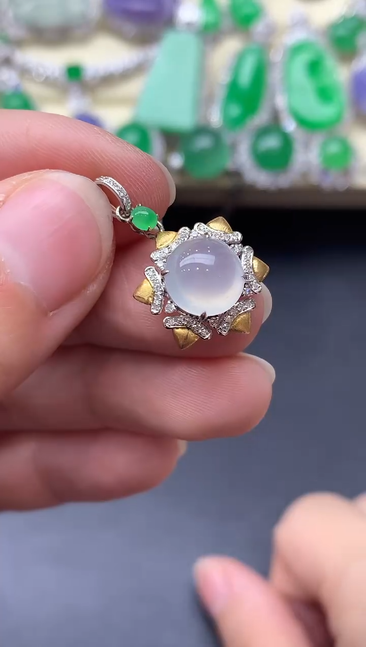 颈饰18K金镶嵌翡翠169-中国好珍宝