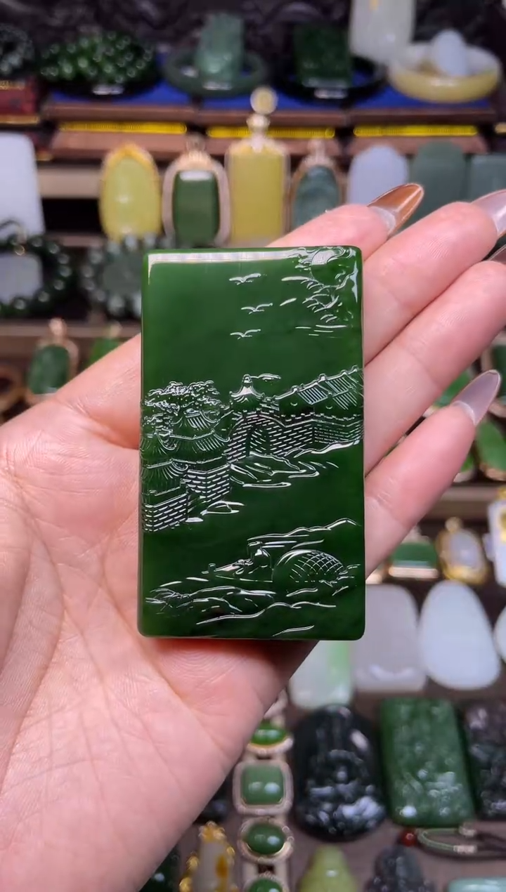 颈饰未镶嵌和田玉山水牌