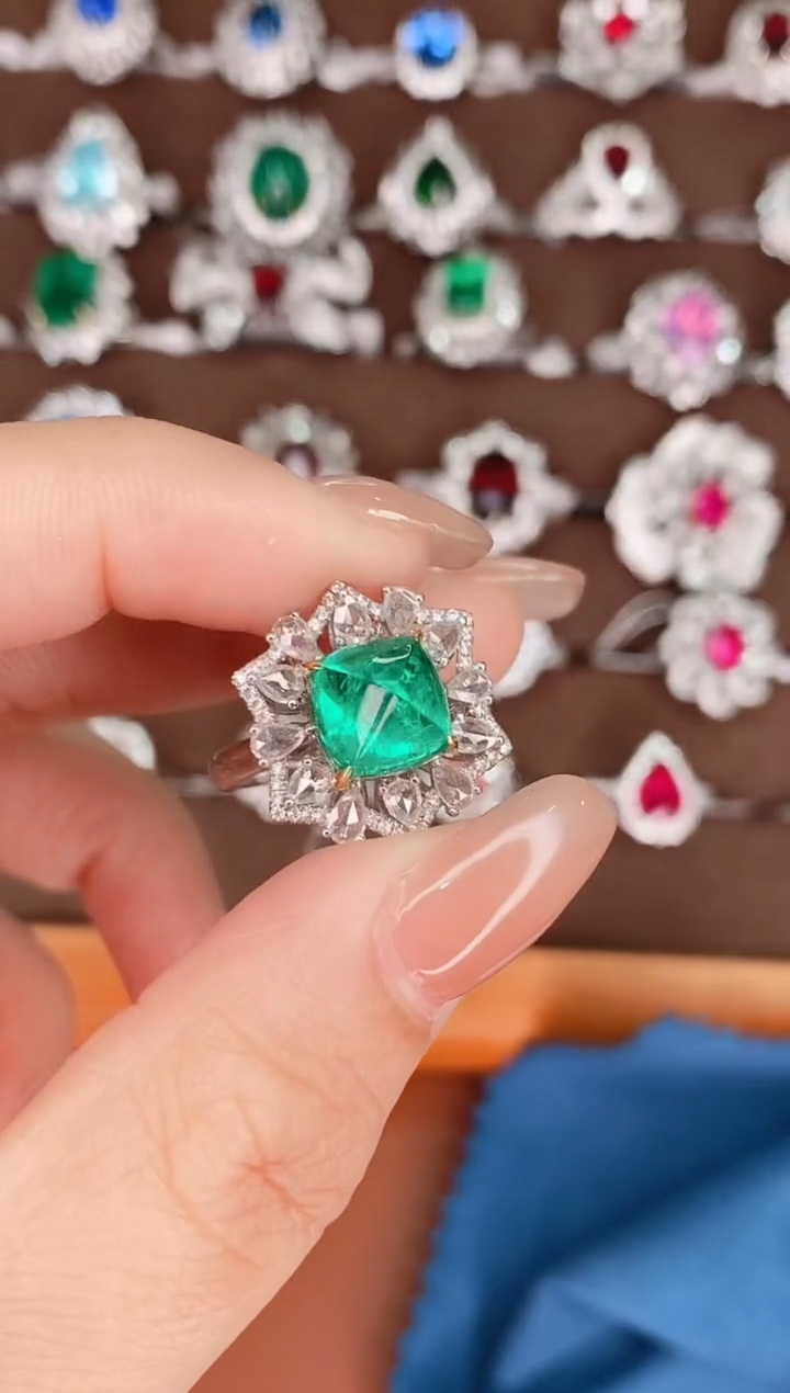 【闪购商品】祖母绿18K金戒指18K金镶嵌·