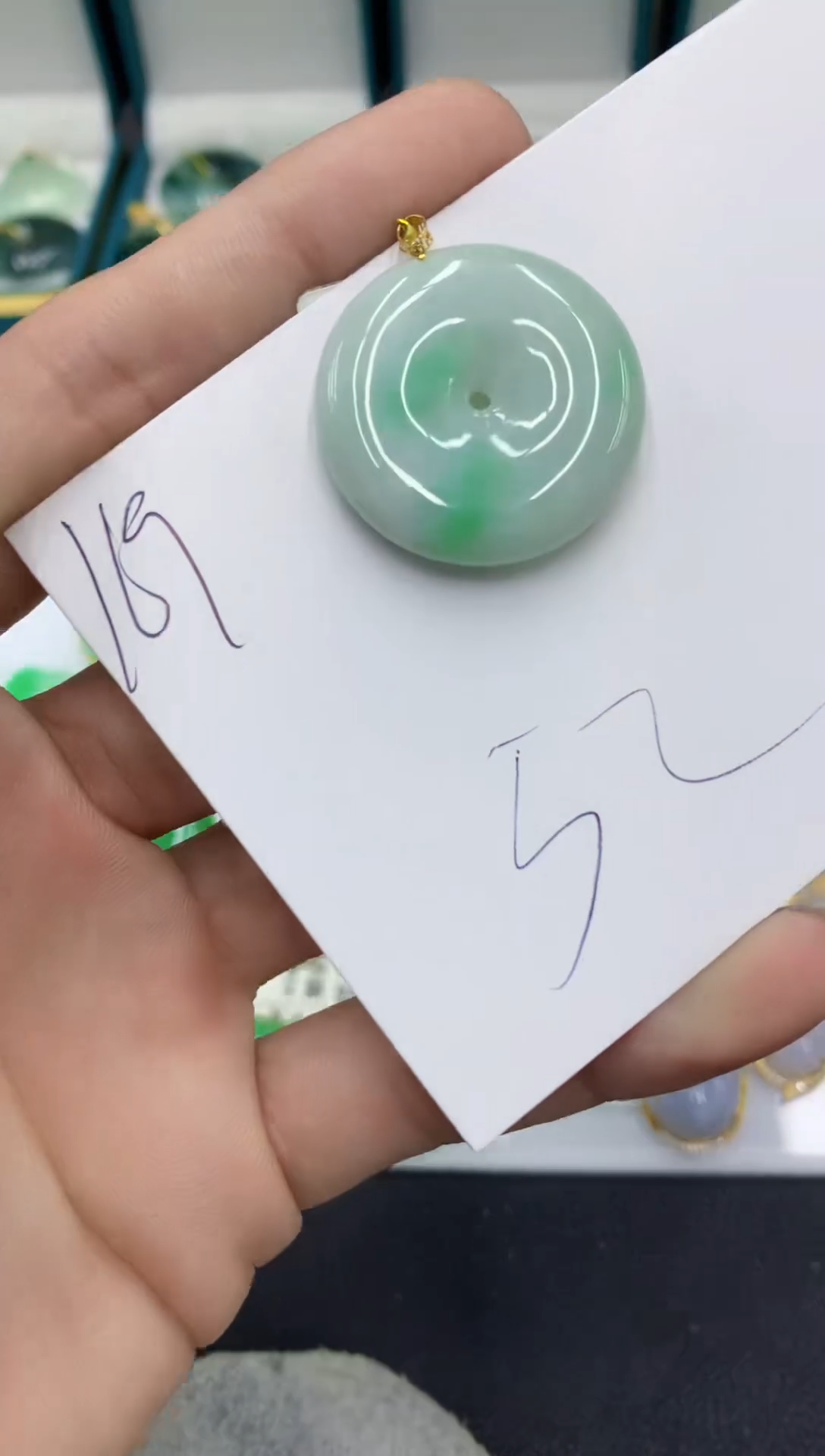 【闪购商品】翡翠颈饰18K金镶嵌翡翠