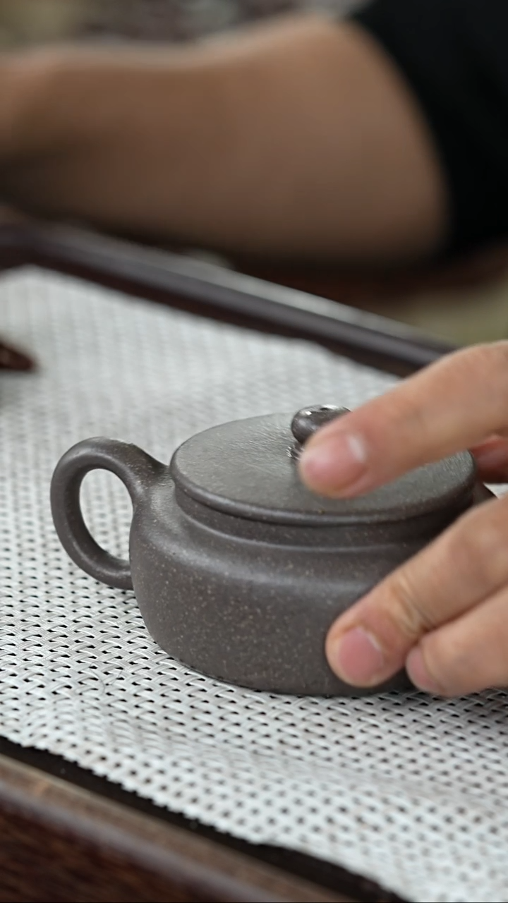 【闪购商品】紫砂茶壶@@AA11054徐国良小金鼓