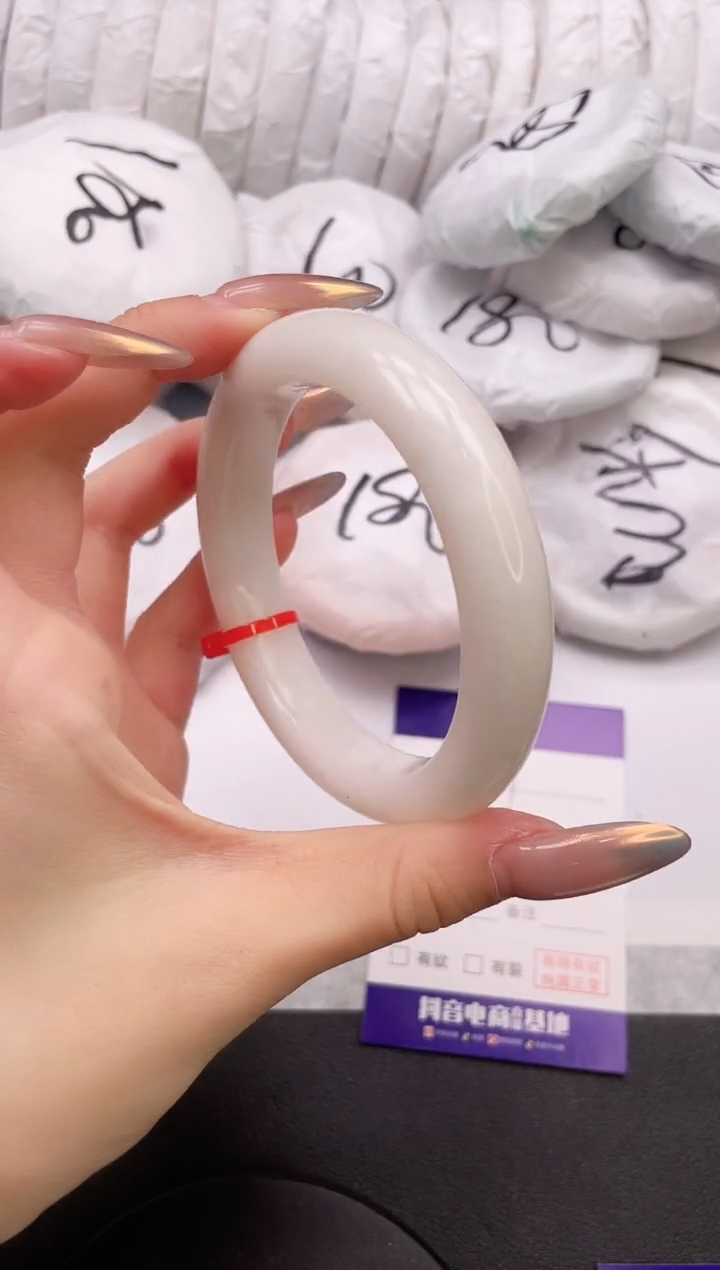 【闪购商品】和田玉手镯未镶嵌1K269-61