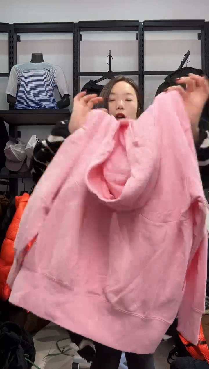 2531     编码  瑕疵直播间过款为准 尺码  ·  155