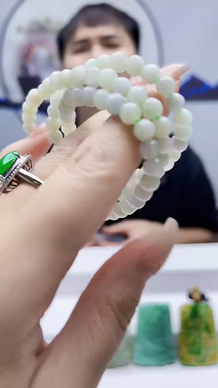 未镶嵌定制翡翠毛货挂件26