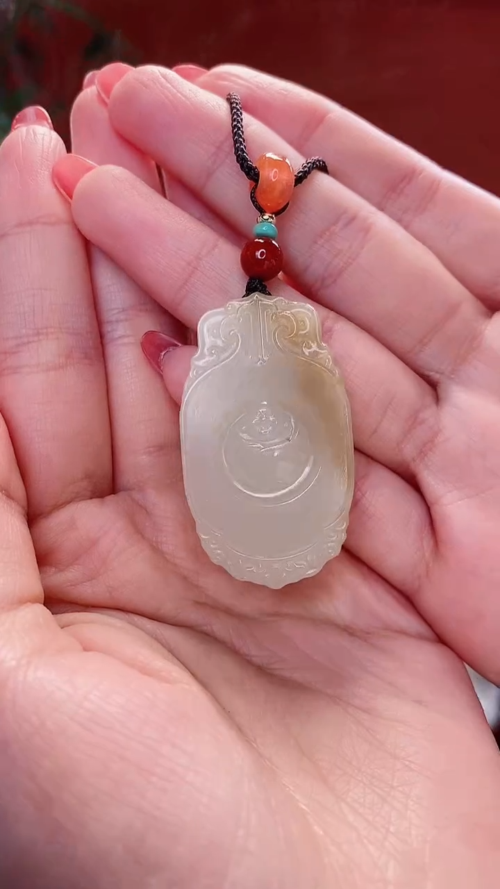 【闪购商品】和田玉（糖玉）挂件未镶嵌弥勒佛吊坠