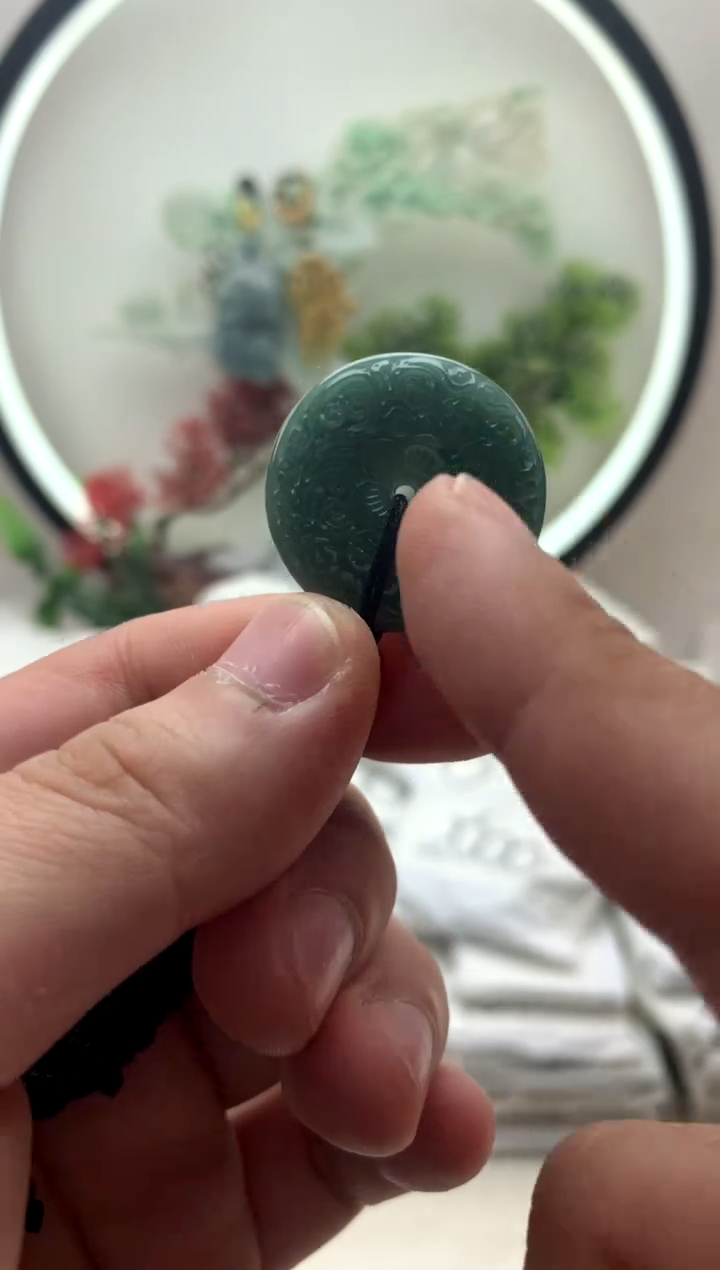 颈饰未镶嵌翡翠扣子【福利款】