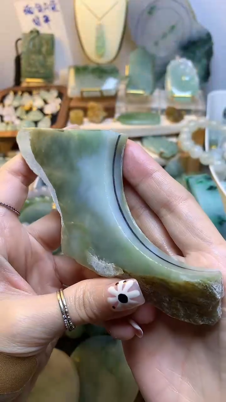 未镶嵌挂件翡翠缅甸A货翡翠,没有运费险,有纹有裂