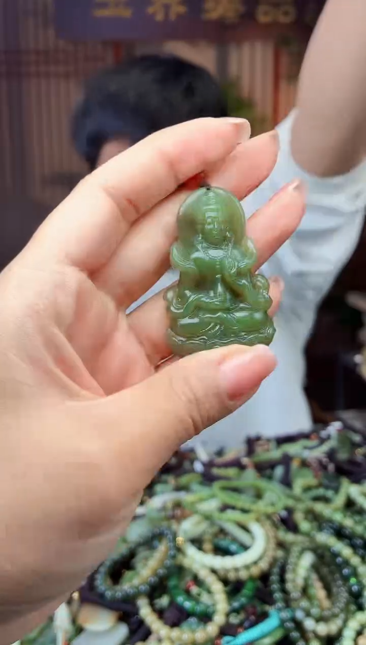 颈饰未镶嵌和田玉多样性发货拍一发一