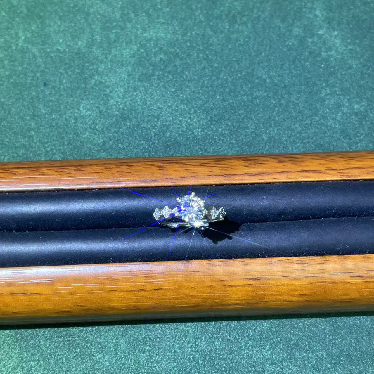 s5145白色六爪四叶草开口戒指多样性发货