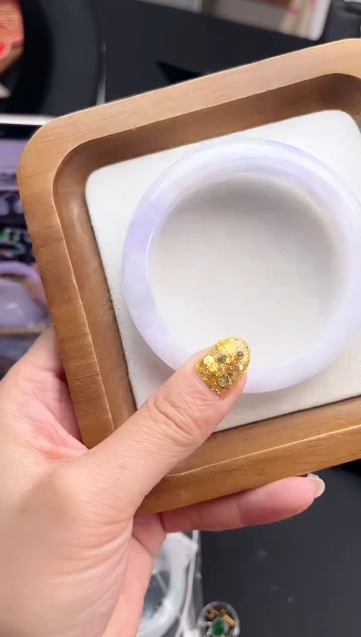 【闪购商品】翡翠手镯未镶嵌手镯