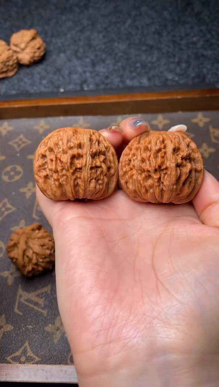 把件文玩核桃b184号44尺四座楼