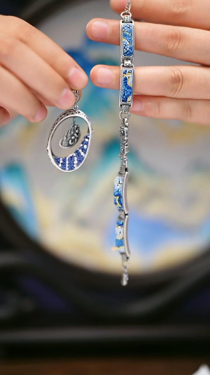 织绣97黔东南苗族刺绣