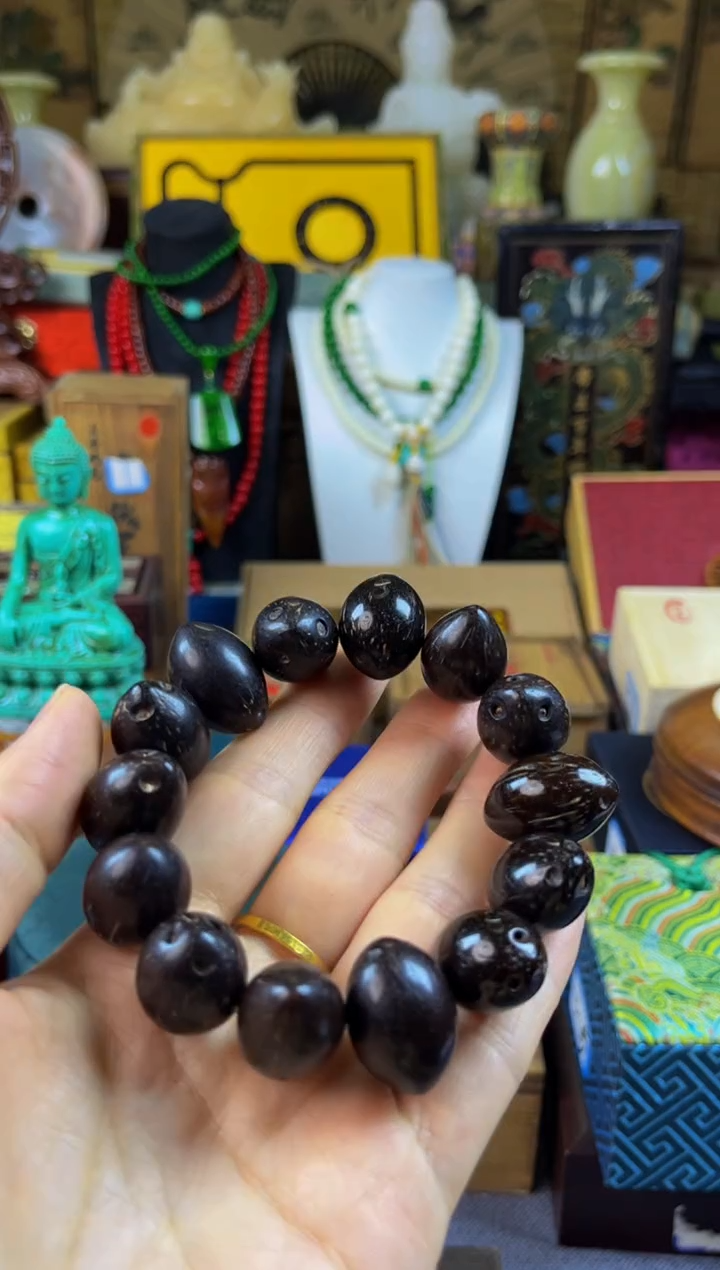 紫金鼠手串————————————————