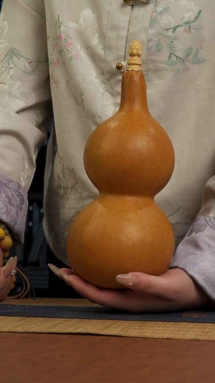 574号 天然热水酒葫芦 一物一拍（有瑕介意勿拍）