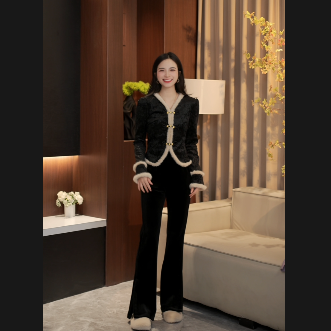 2025春新款新中式国风黑色盘扣丝绒衬衣女高腰显瘦百搭微喇叭裤