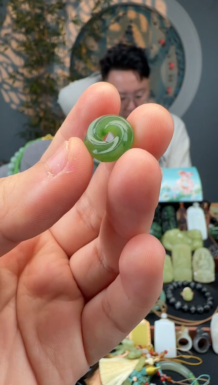 颈饰未镶嵌和田玉和田玉