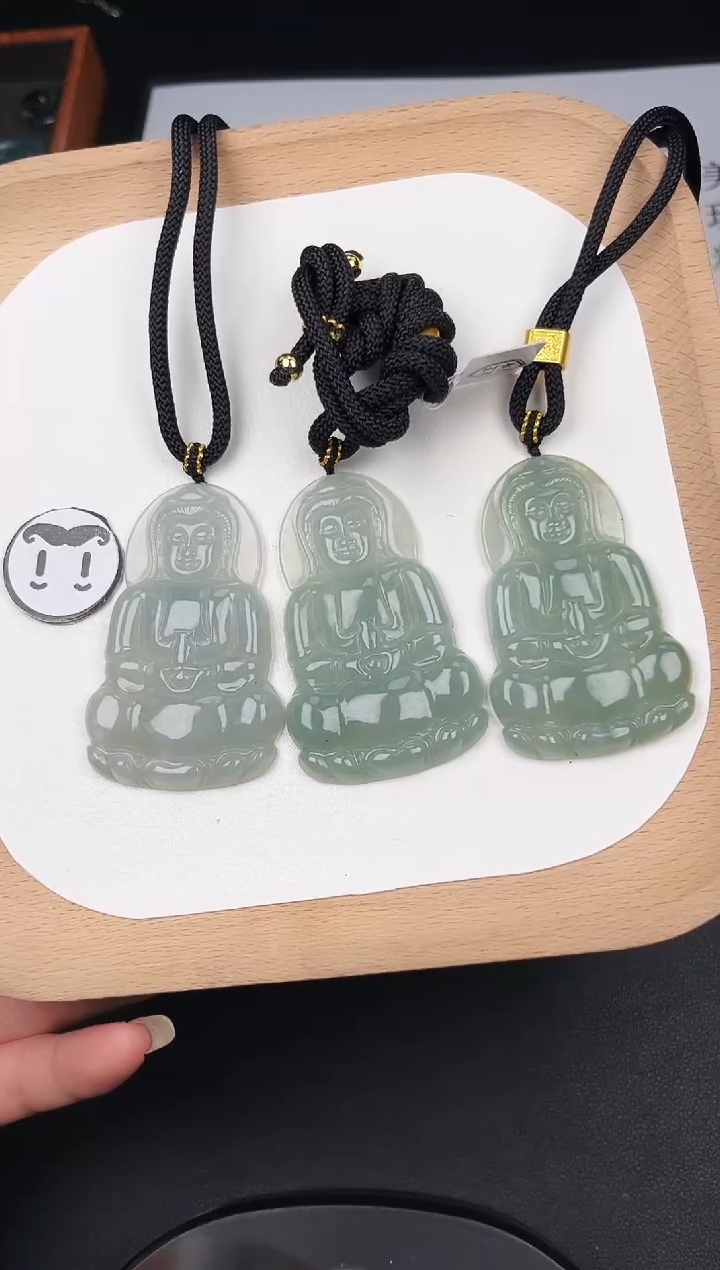 颈饰未镶嵌翡翠LA128油冰大观音+送同款绳子多样性发其一