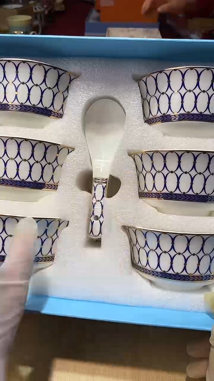 瓷片生活的本意是开心啊@@1