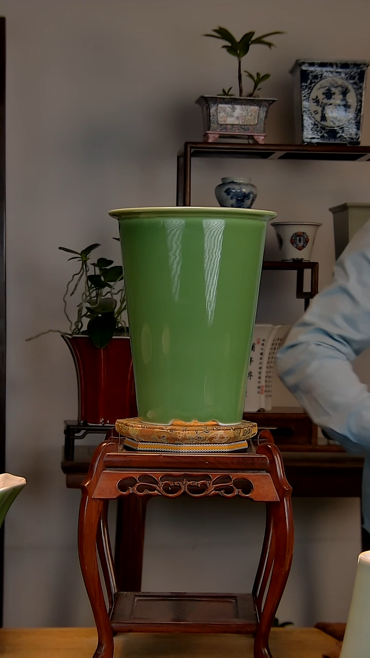 景德镇手工陶瓷花盆