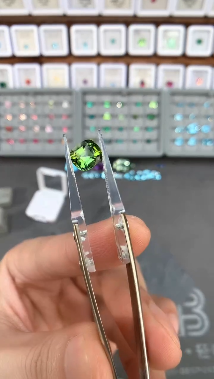 【闪购商品】定制碧玺裸石未镶嵌2.66ct