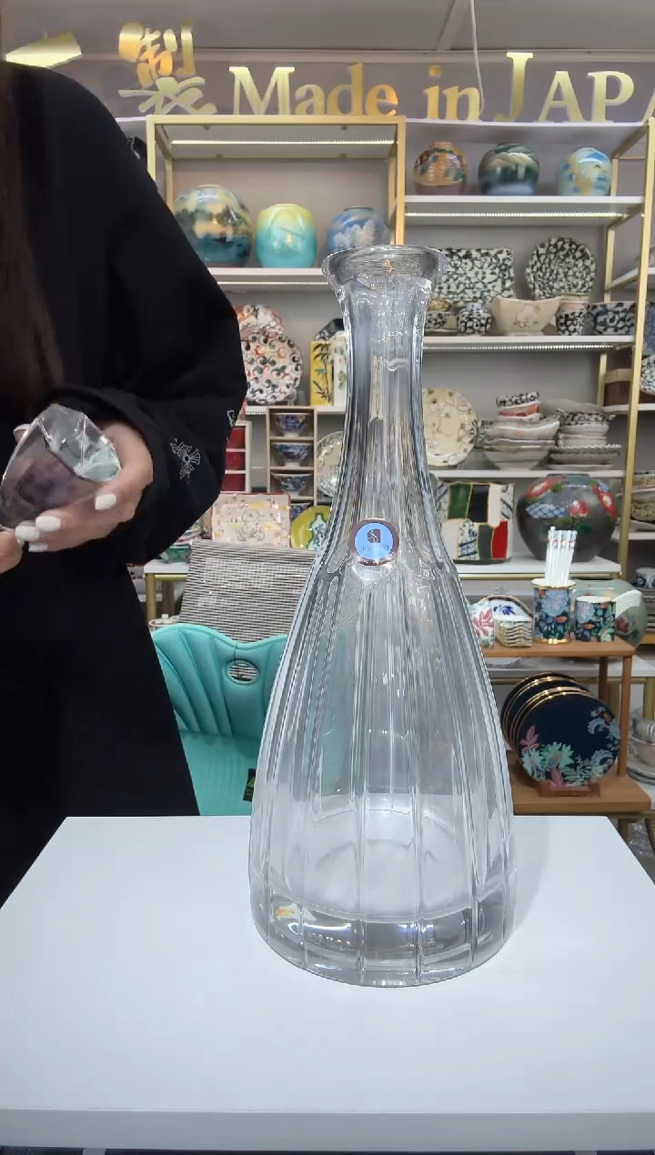 陶瓷捷克水晶酒樽一只