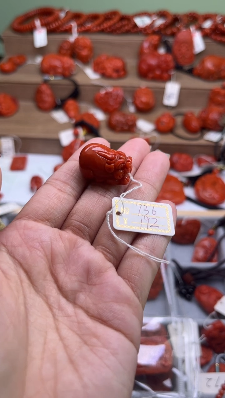 【闪购商品】南红玛瑙珠宝奇石未镶嵌736