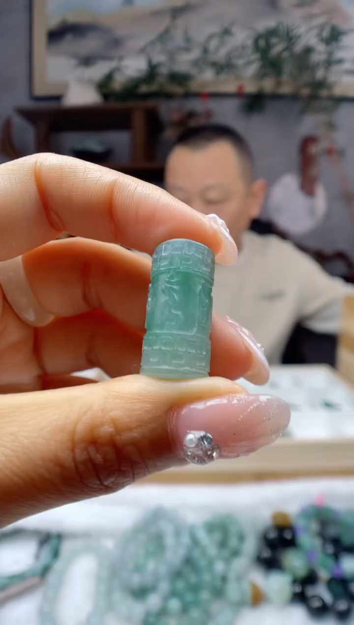 【闪购商品】定制翡翠未镶嵌通珠