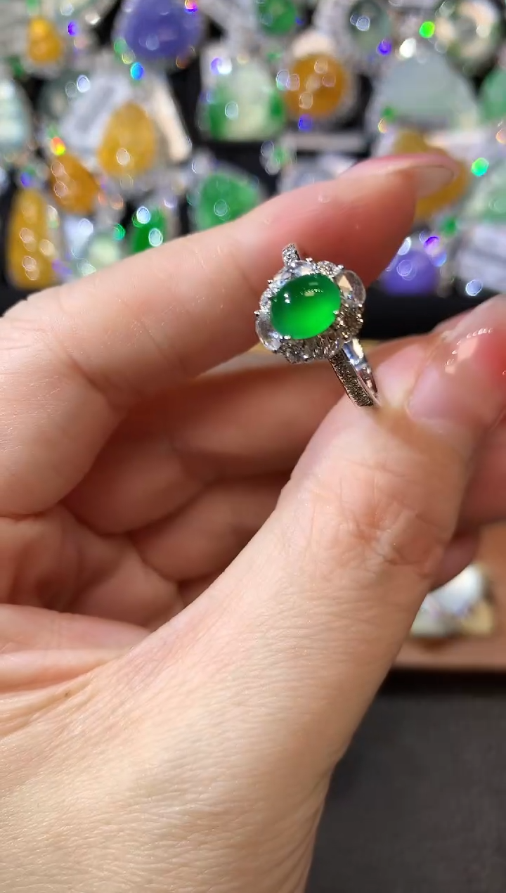 【闪购商品】翡翠戒指18K金镶嵌D56 翡翠