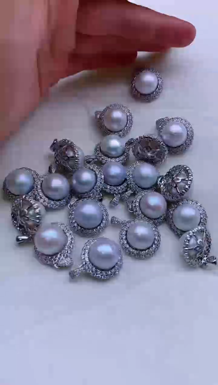 【闪购商品】淡水珍珠吊坠(不含链)合金多发其一