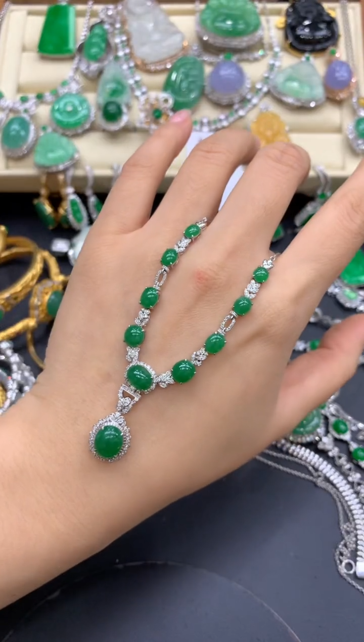 【闪购商品】翡翠颈饰18K金镶嵌526-中国好珍宝