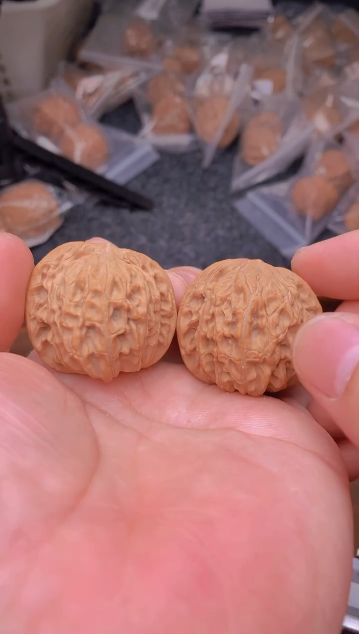 【闪购商品】文玩核桃把件G190号39尺磨盘