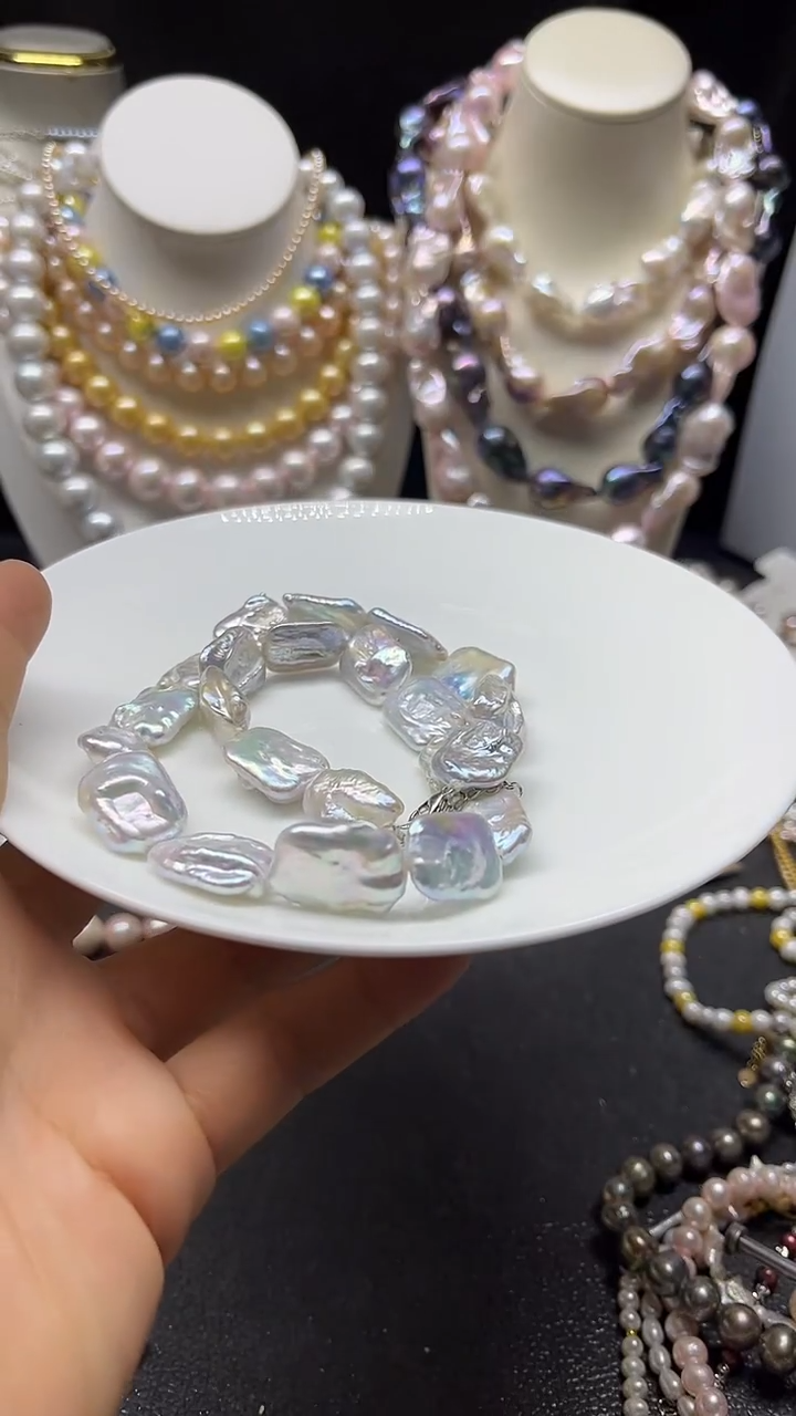 颈饰未镶嵌淡水珍珠多人