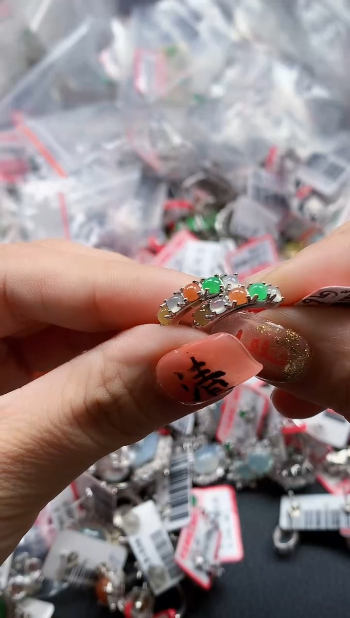 银S925镶嵌戒指翡翠天然A货缅甸翡翠