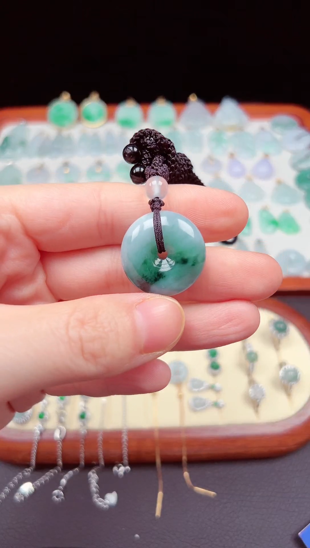 【闪购商品】翡翠颈饰未镶嵌平安扣