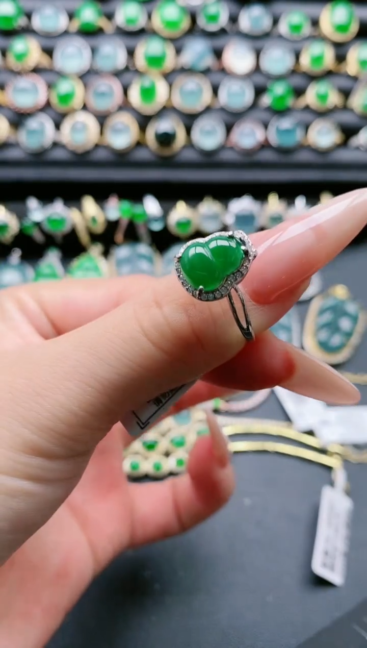 【闪购商品】翡翠戒指银S925镶嵌11111111