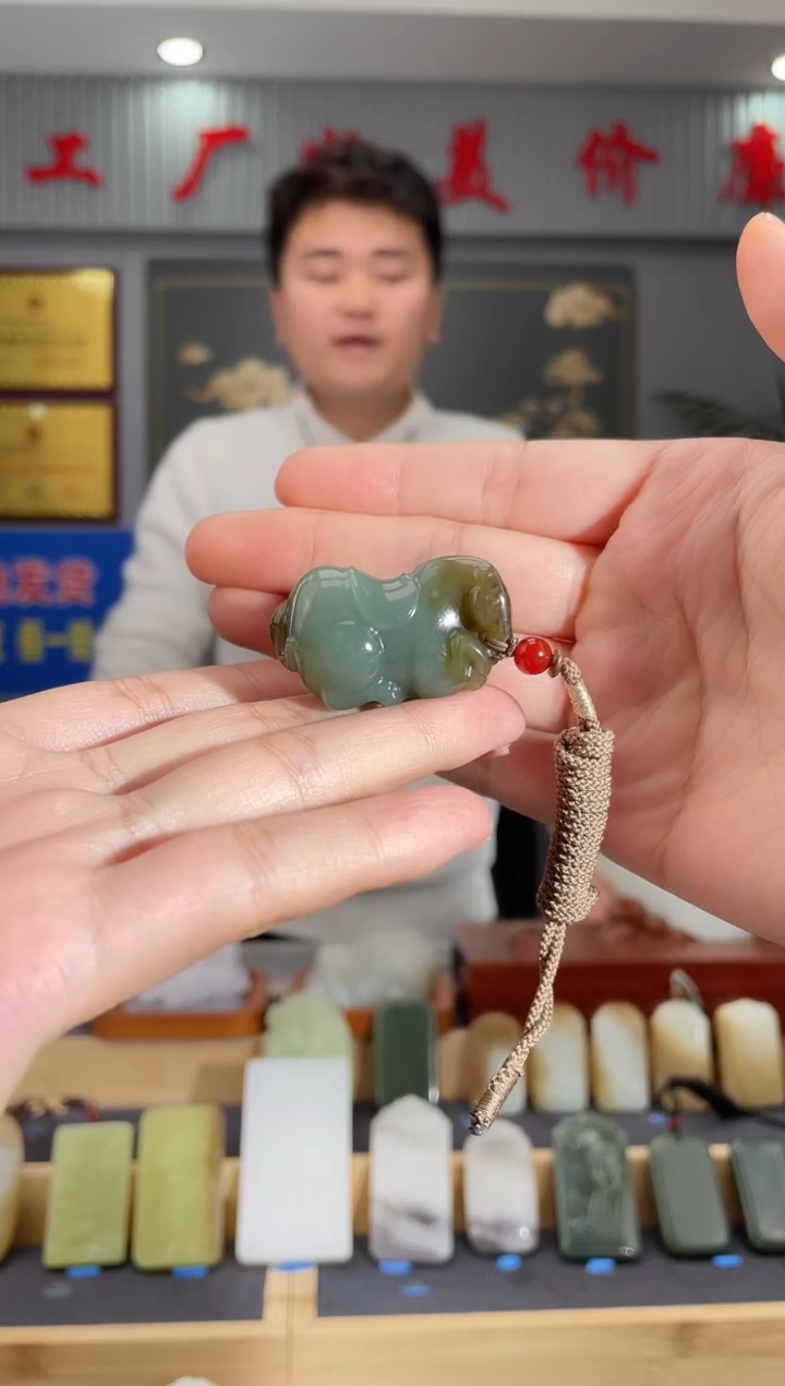 【闪购商品】和田玉颈饰未镶嵌拍一发一 多样性发货