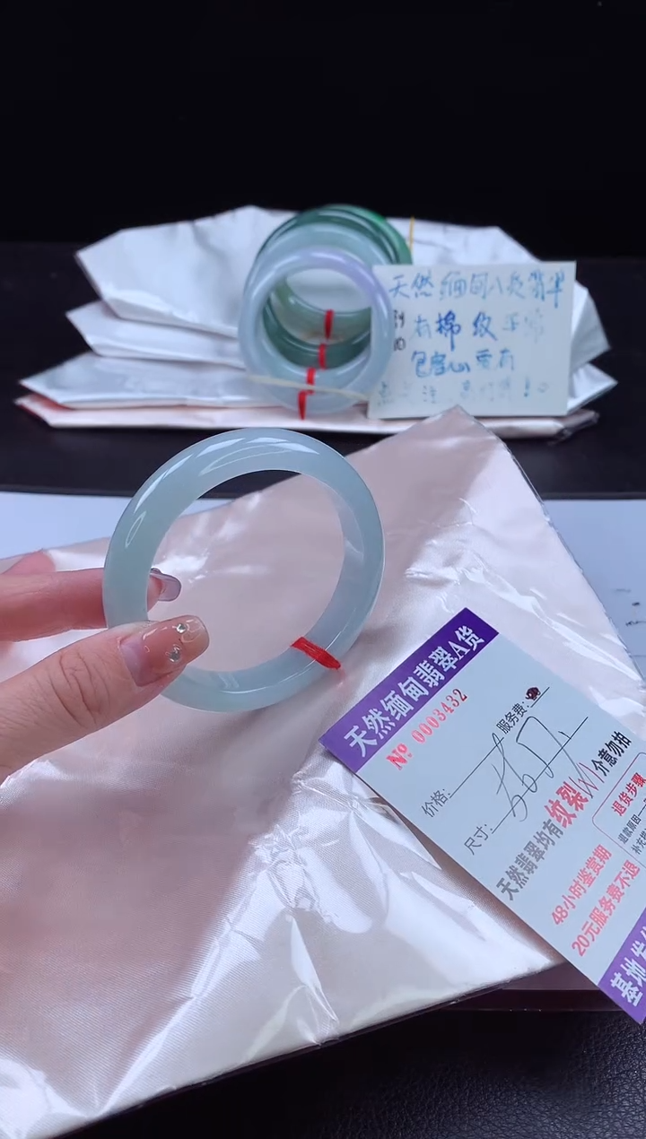 翡翠手镯未镶嵌111111111111111