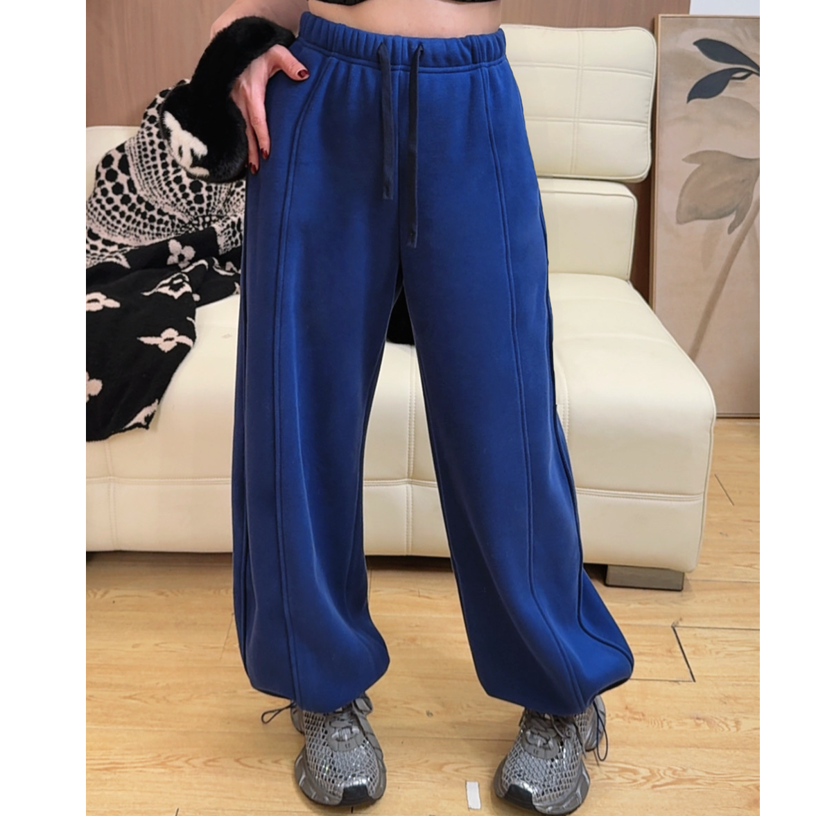 【蓝眼泪】冬季加绒加厚休闲宽松显瘦时尚百搭卫衣裤女