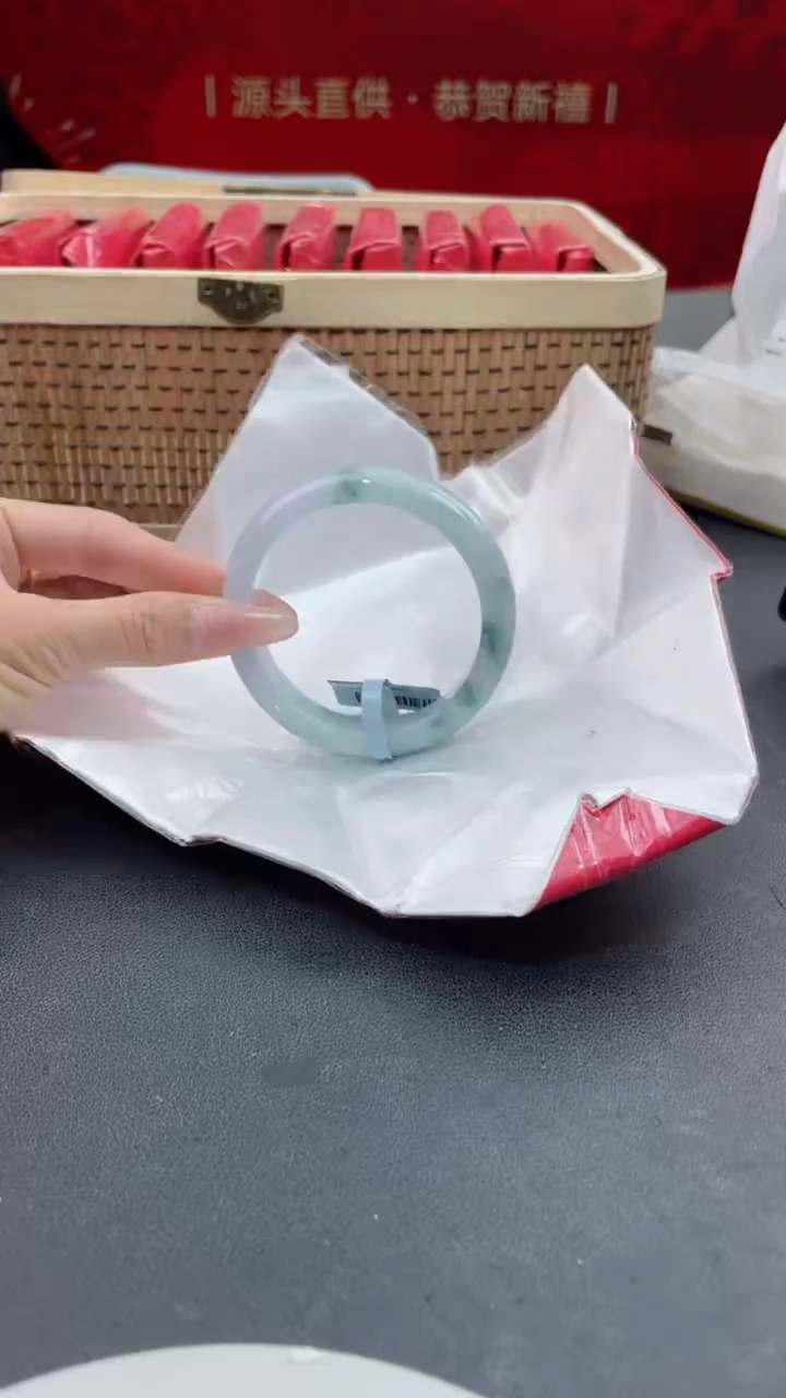【闪购商品】翡翠手镯未镶嵌12翡翠手镯