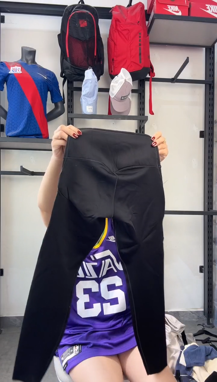 778 ·编码 耐克卫衣服饰过款为准 尺码