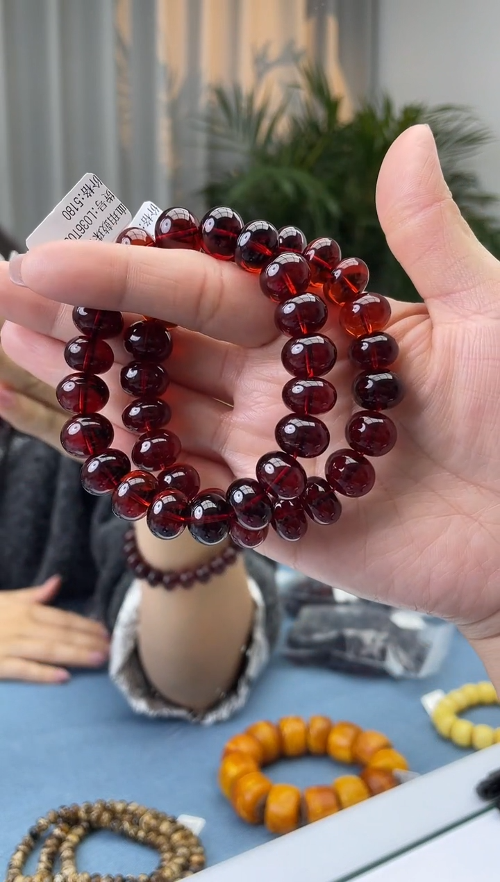 【闪购商品】琥珀珠宝奇石未镶嵌假一罚十，多样性发一件012